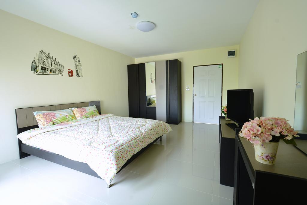 42 Place Bangkok Pokoj fotografie